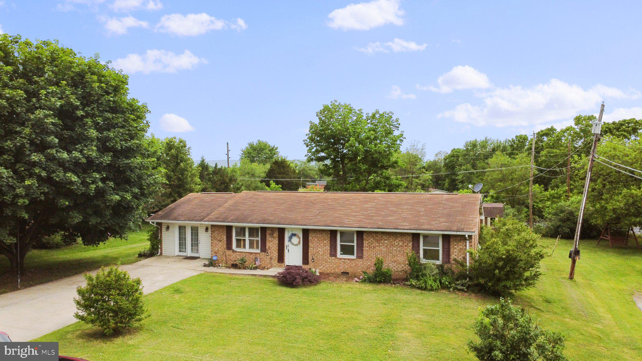 SKY-LIN PARK - Residential