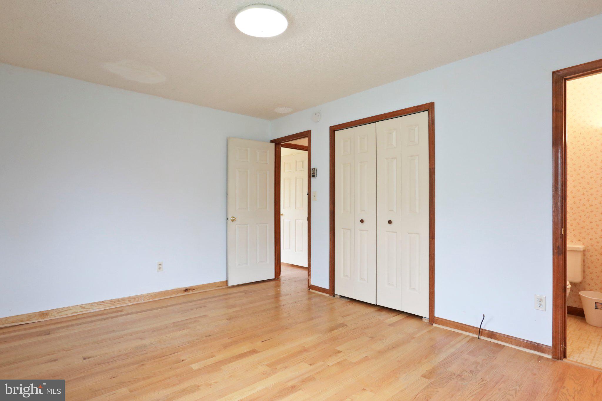 SKY-LIN PARK - Residential