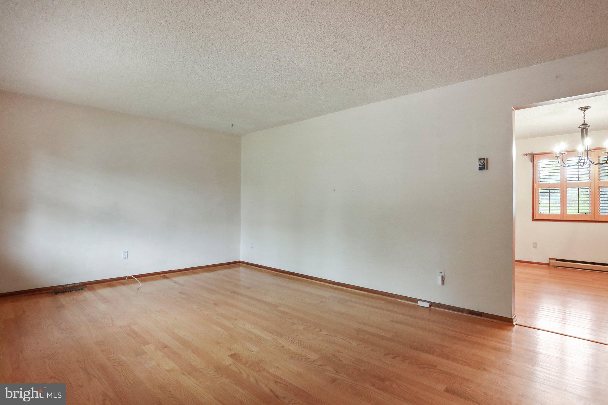 SKY-LIN PARK - Residential