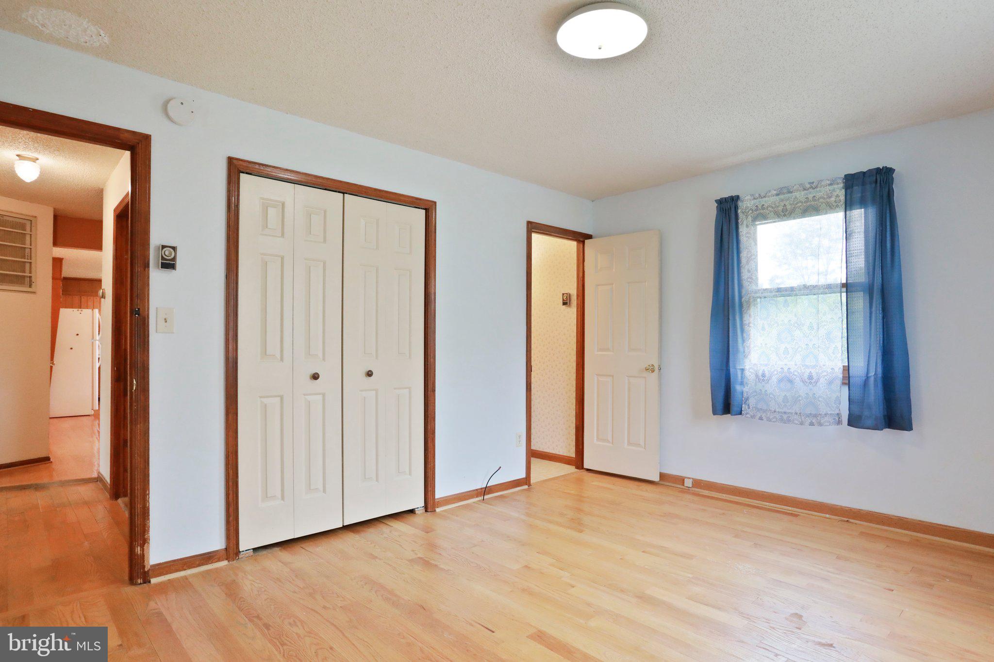 SKY-LIN PARK - Residential