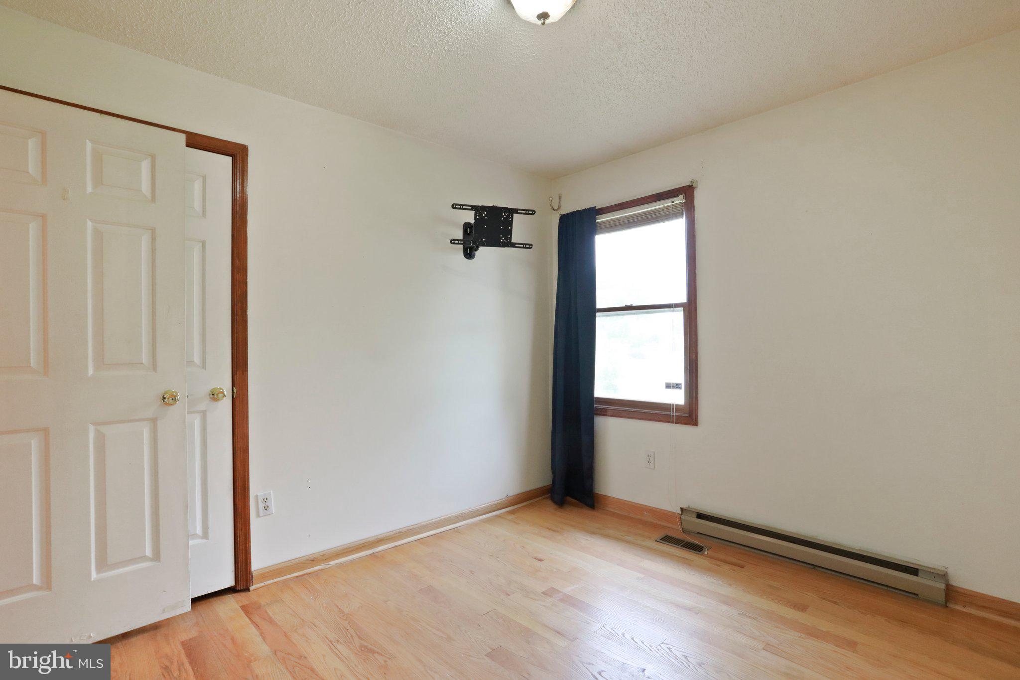 SKY-LIN PARK - Residential