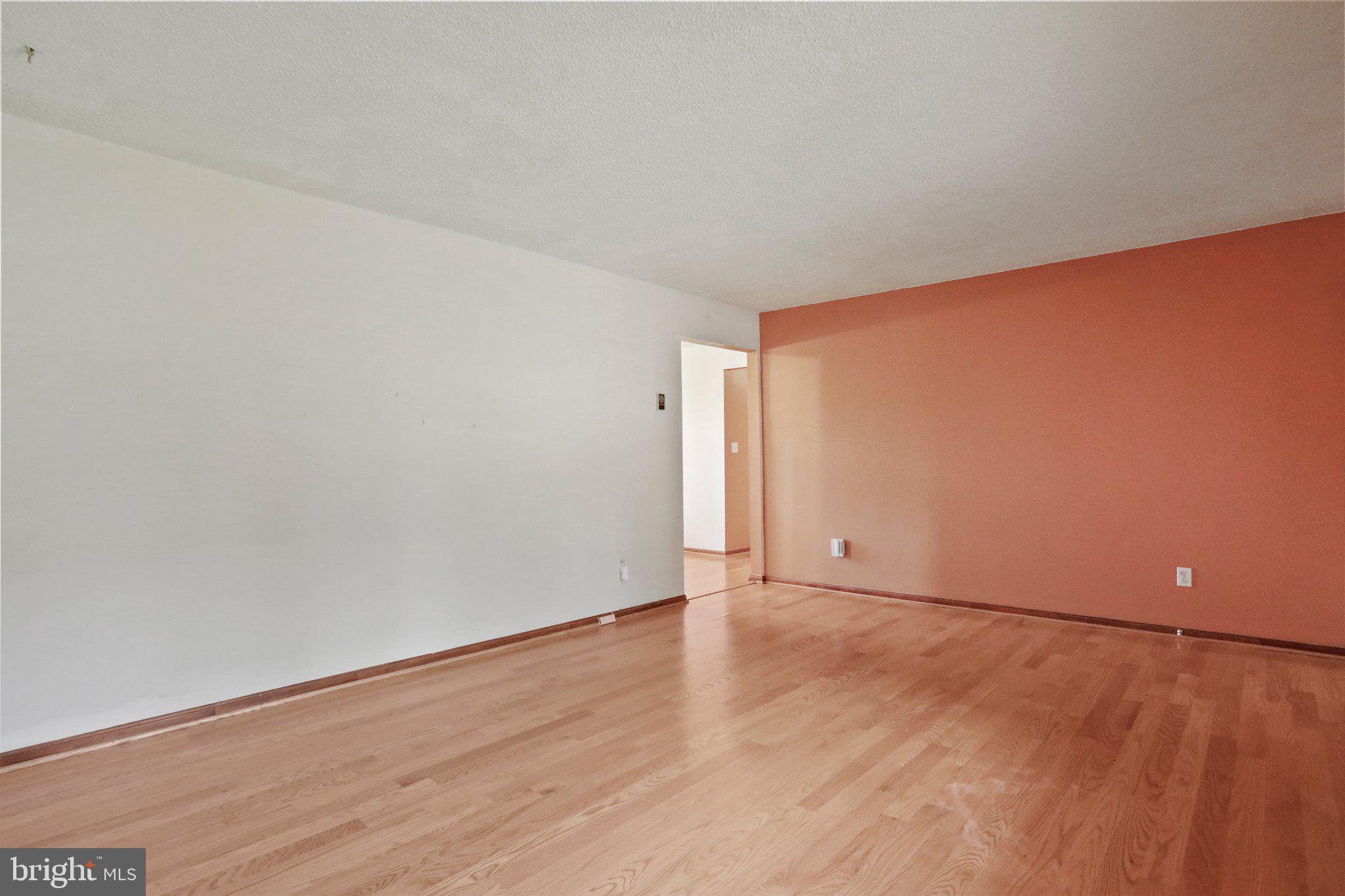 SKY-LIN PARK - Residential