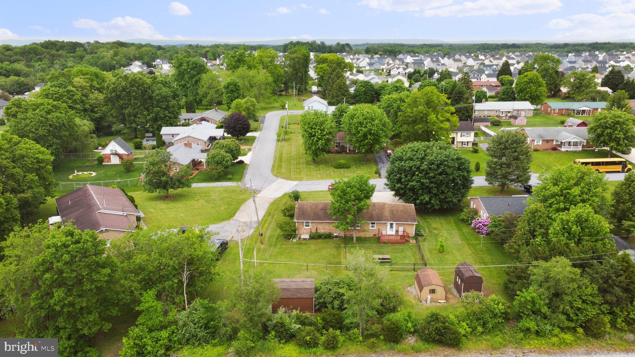 SKY-LIN PARK - Residential