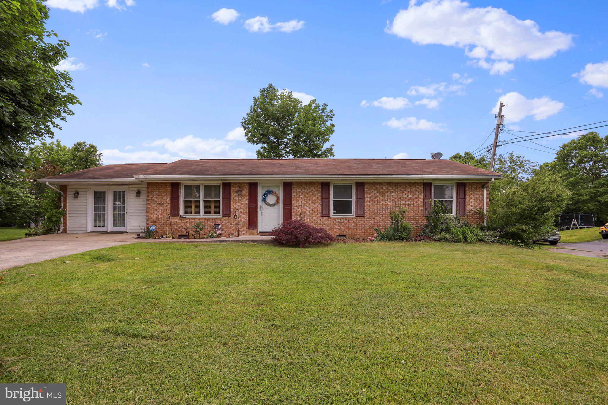 SKY-LIN PARK - Residential