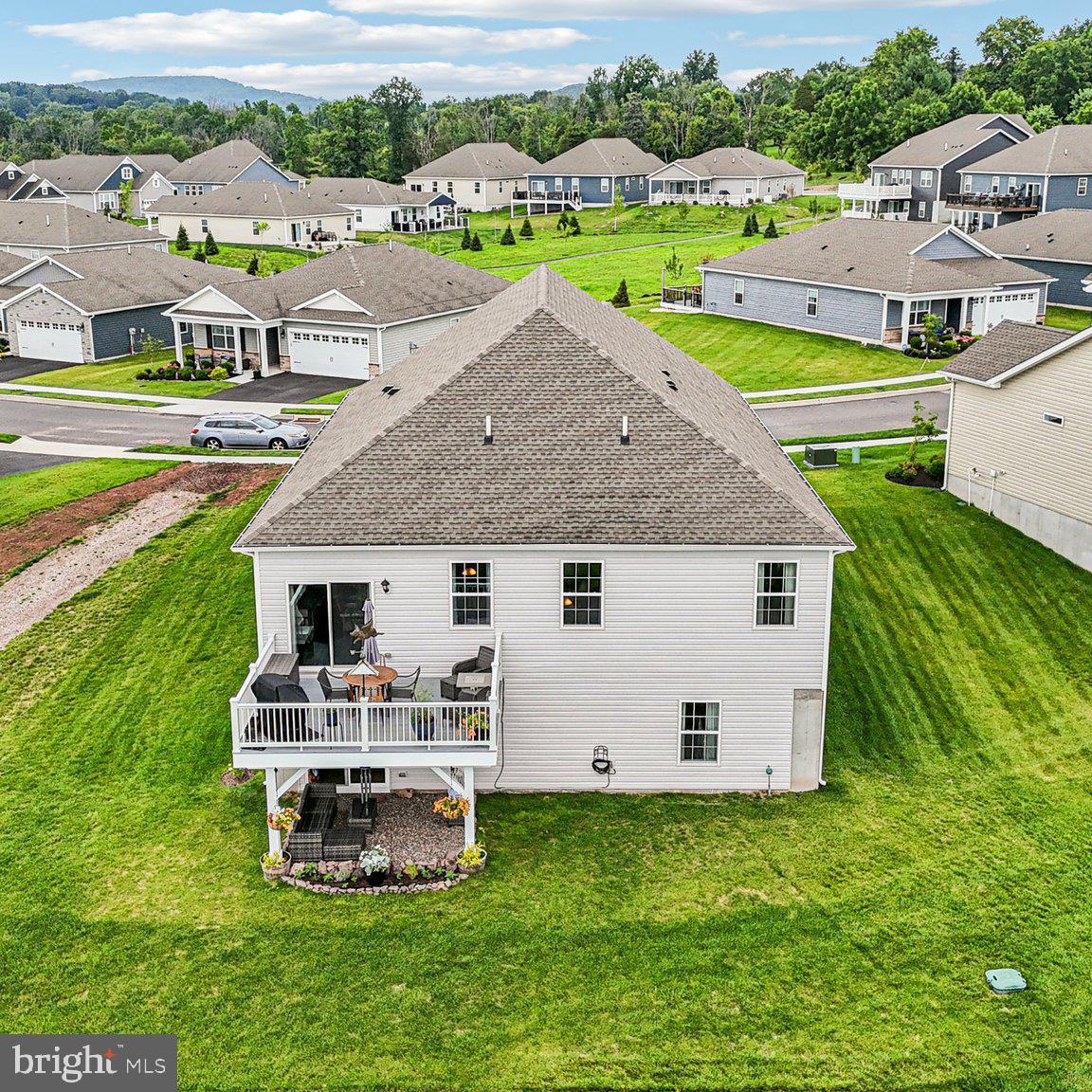 POTTSGROVE HUNT - Residential