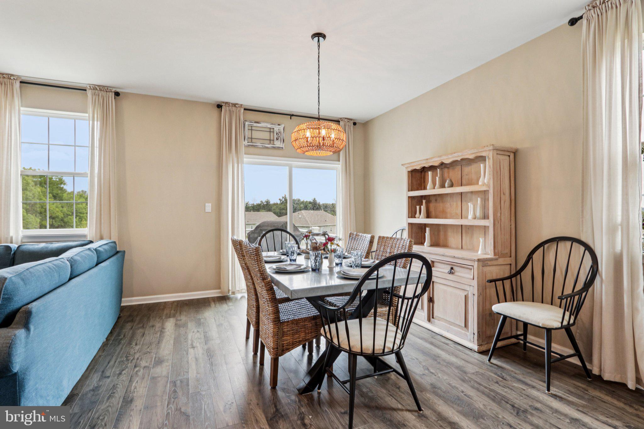 POTTSGROVE HUNT - Residential