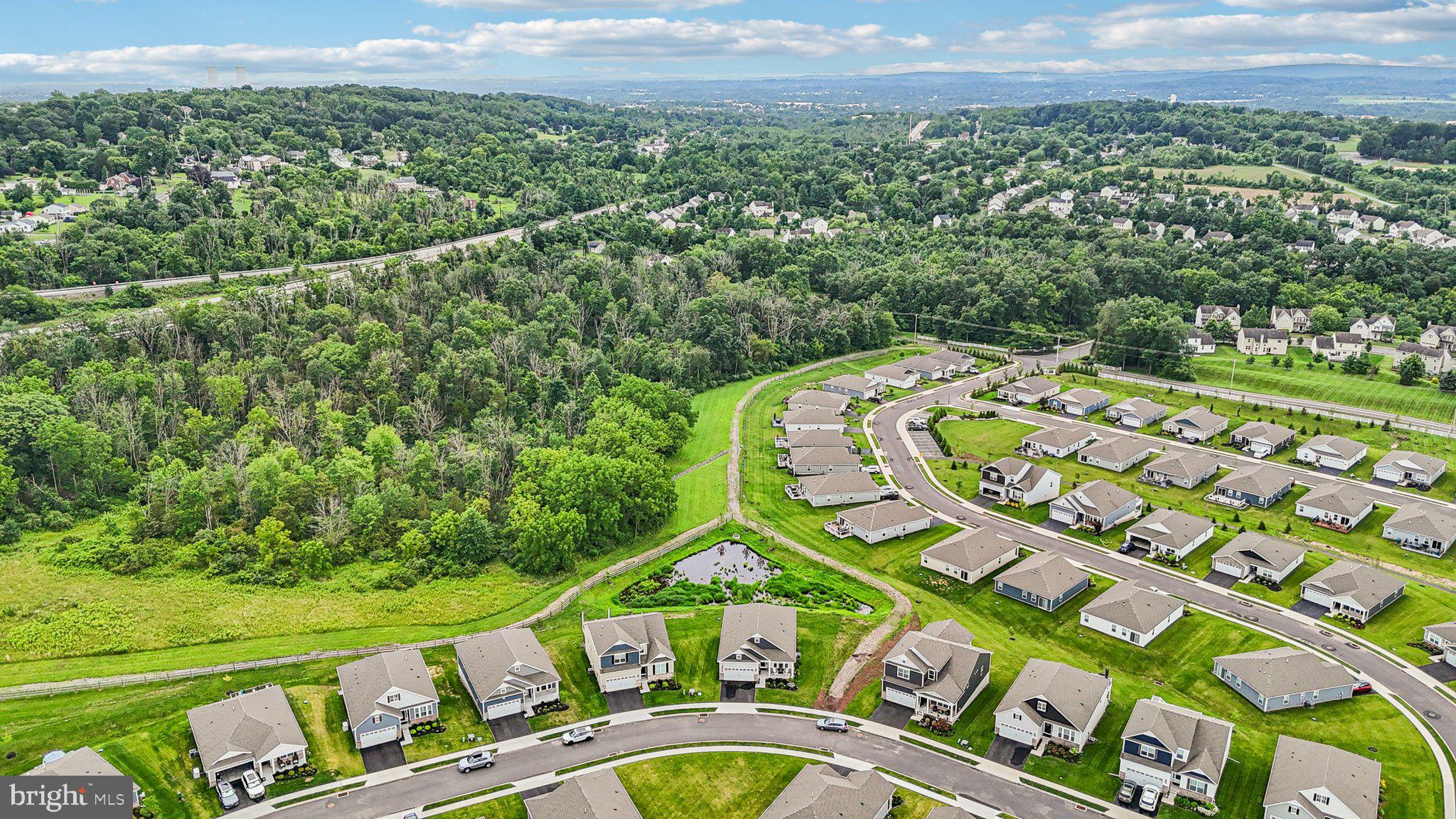 POTTSGROVE HUNT - Residential