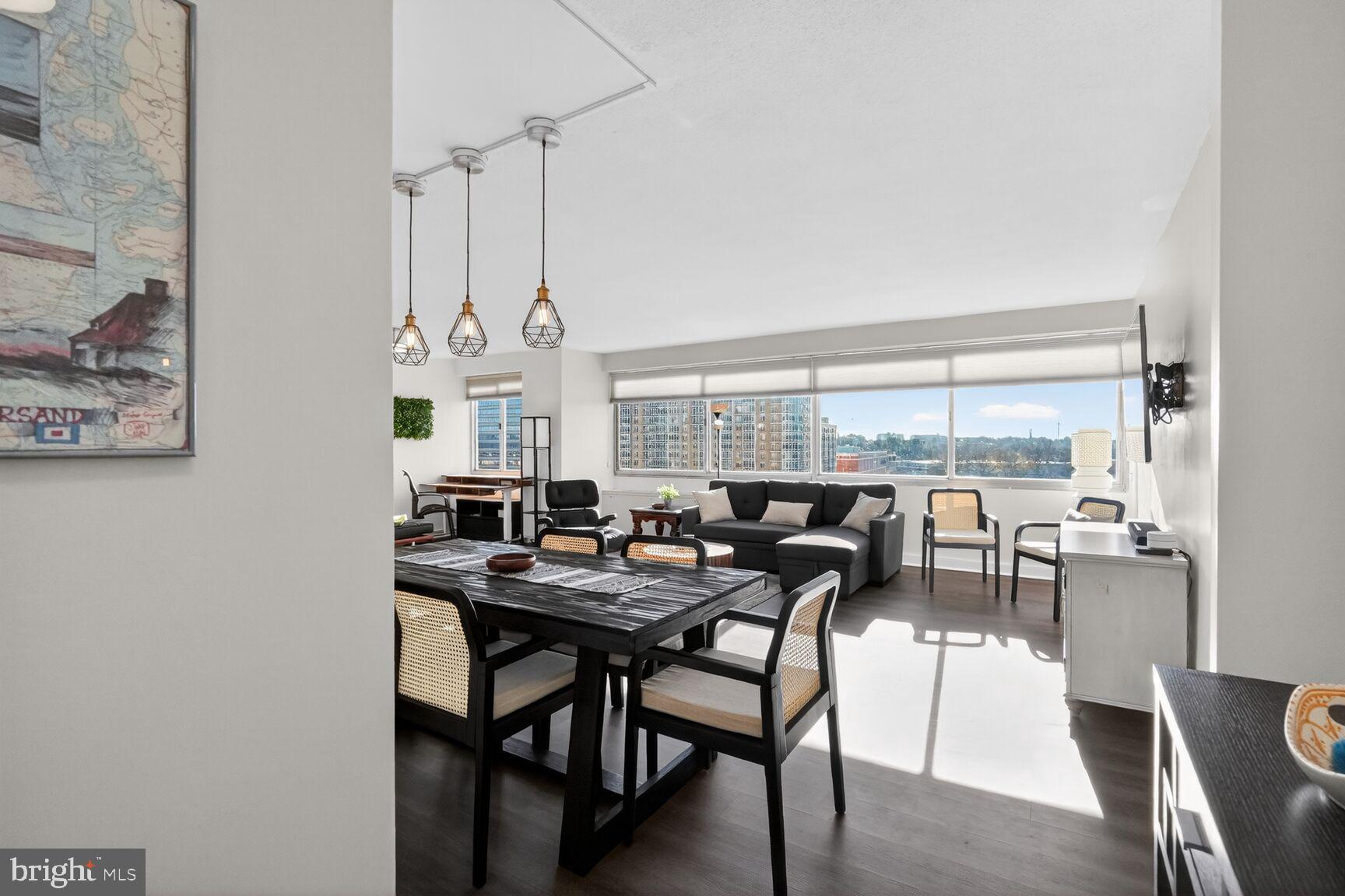 WILLOUGHBY OF CHEVY CHASE - Residential