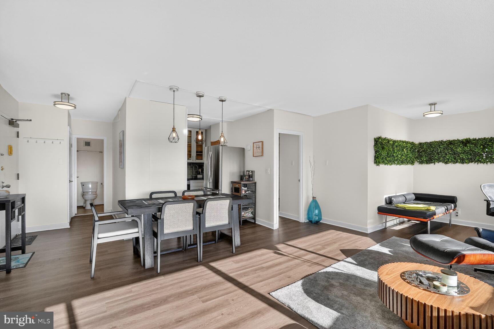 WILLOUGHBY OF CHEVY CHASE - Residential