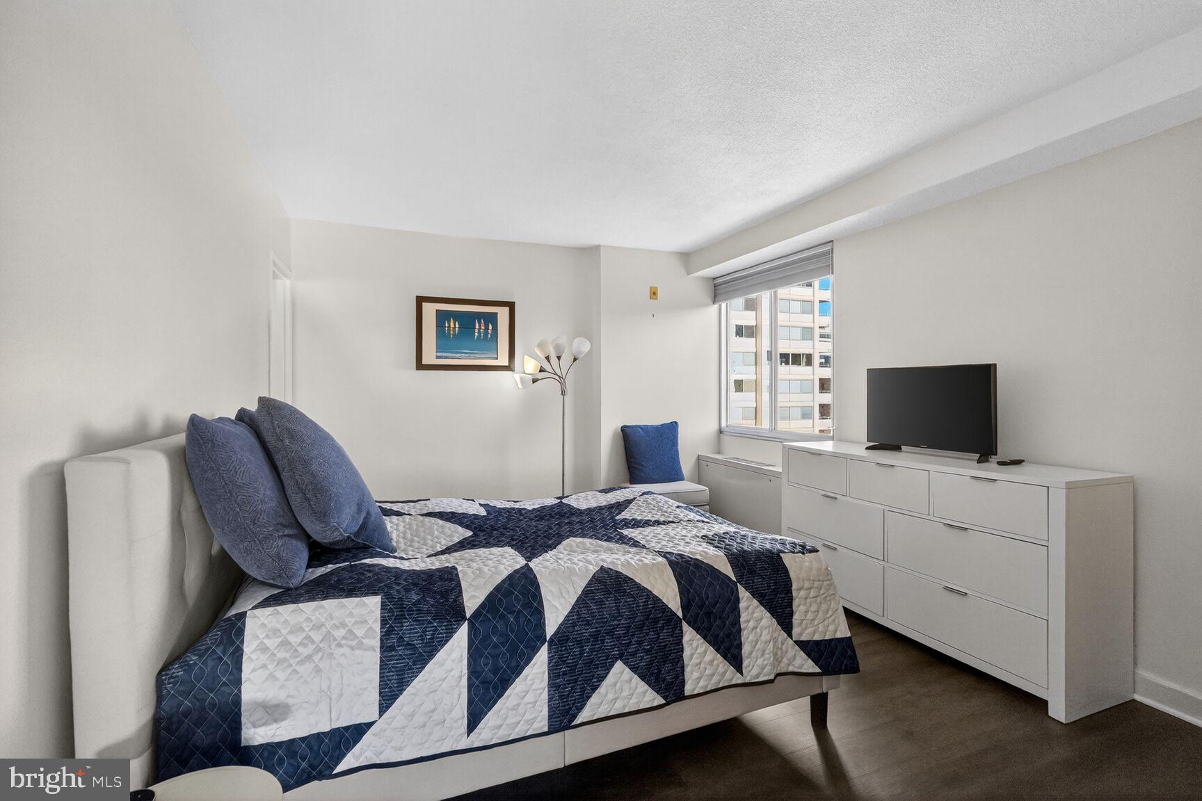 WILLOUGHBY OF CHEVY CHASE - Residential