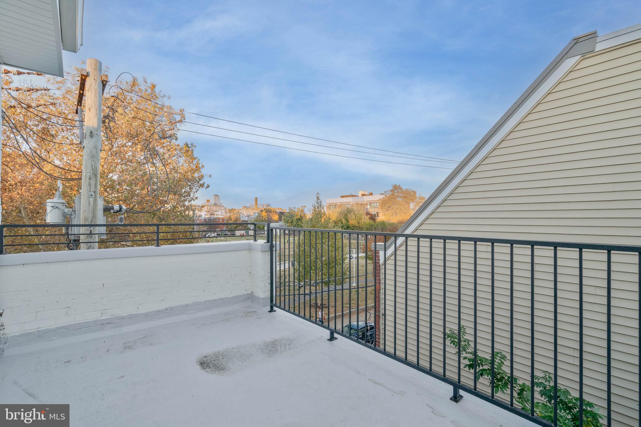 PASSYUNK SQUARE - Residential