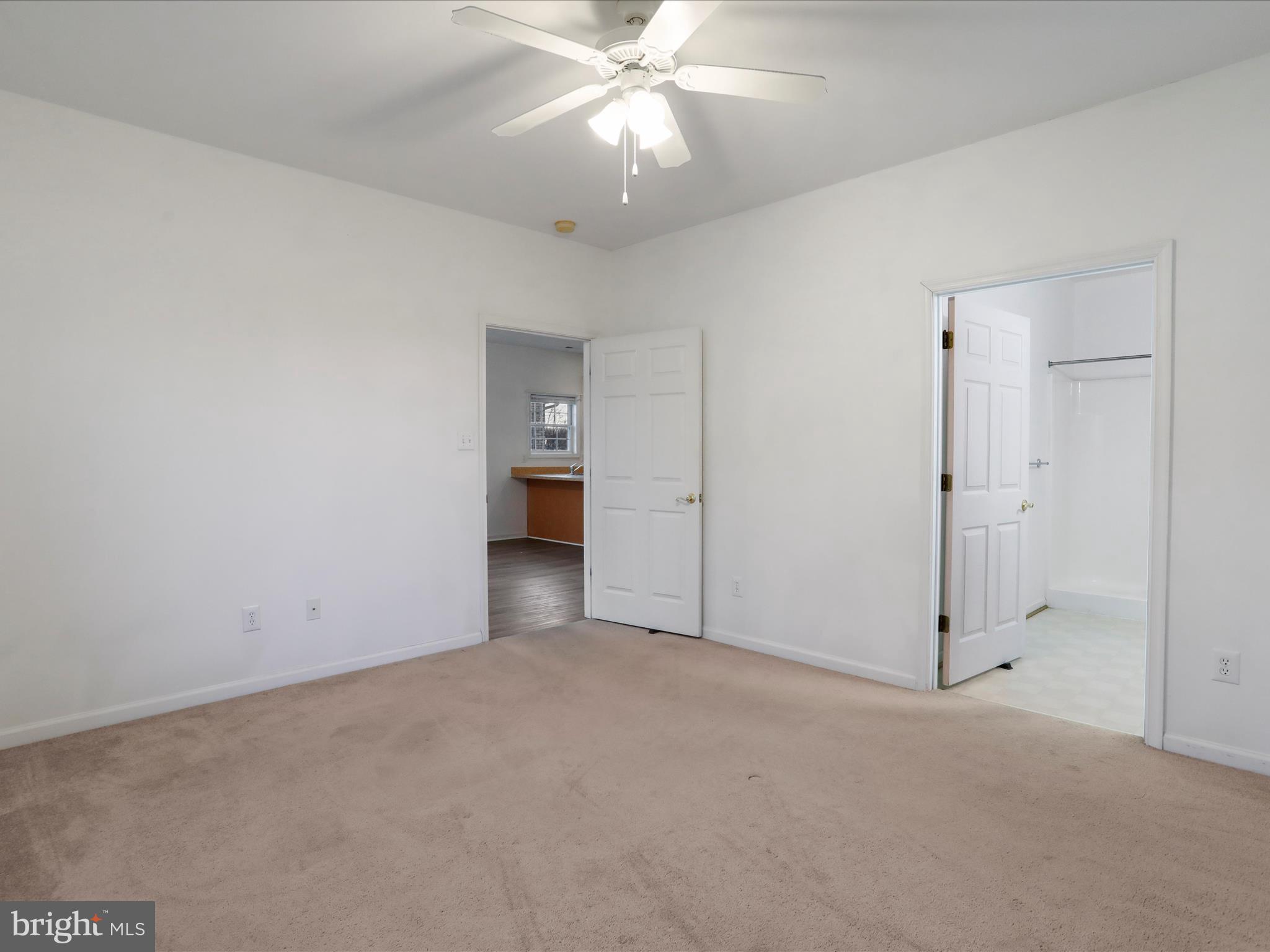 MOUNTAIN VIEW - Residential Lease