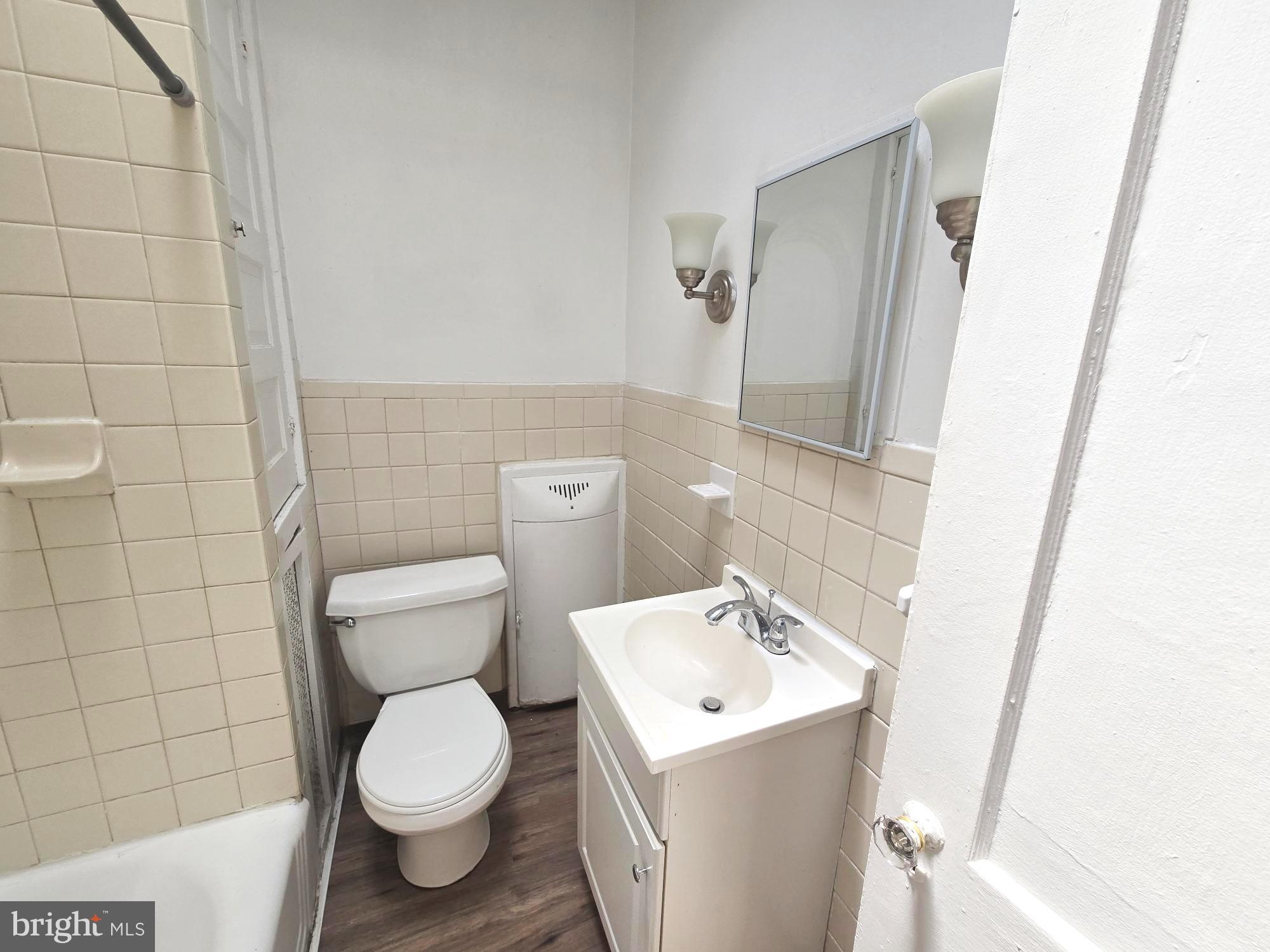 COBBS CREEK - Residential Lease