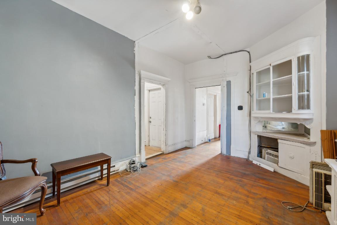 FERN ROCK - Residential
