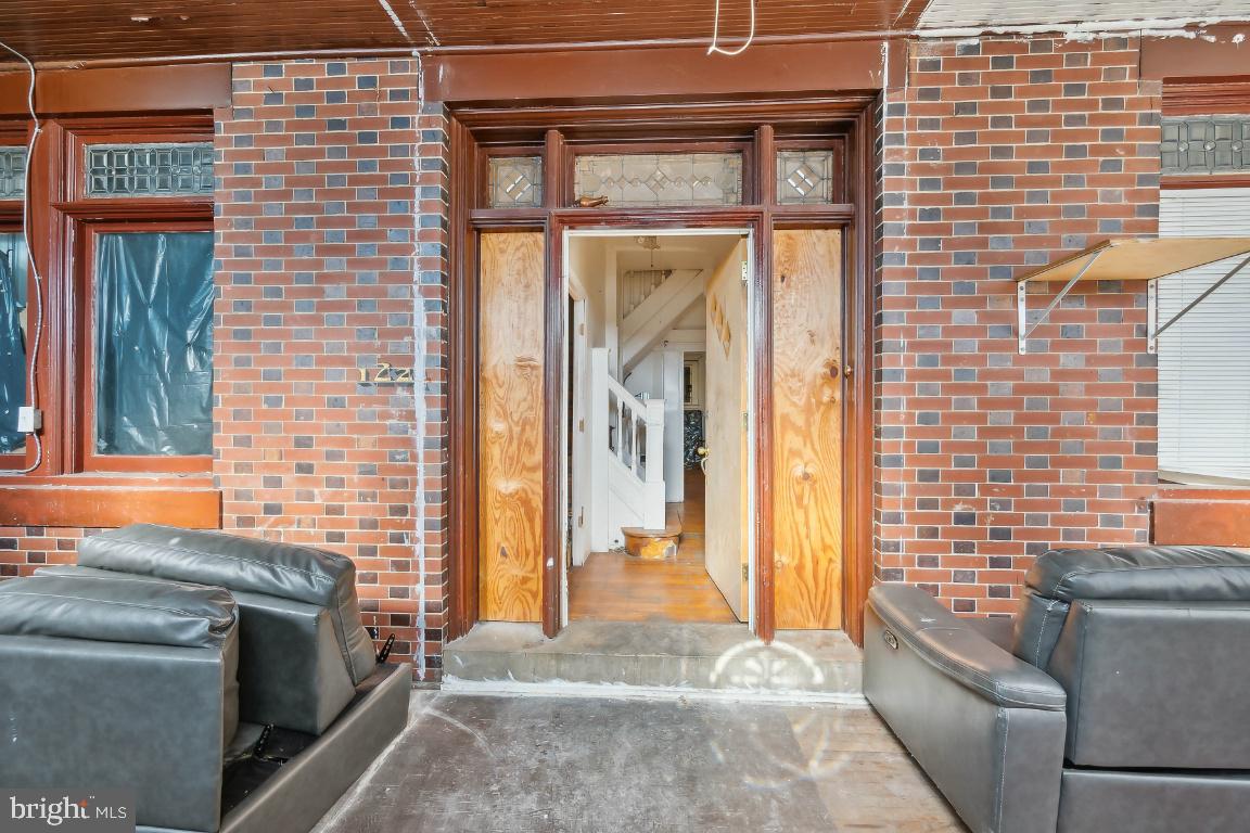FERN ROCK - Residential
