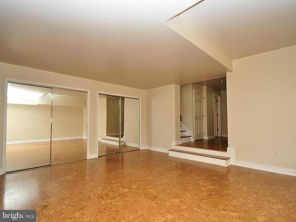 RIVA TRACE - Residential