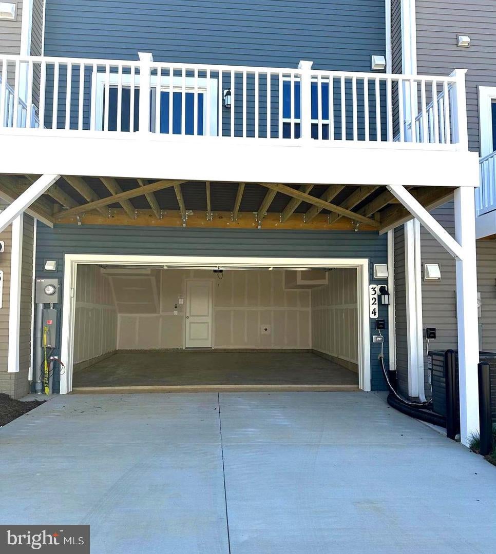 324 WATERCOURSE DR.