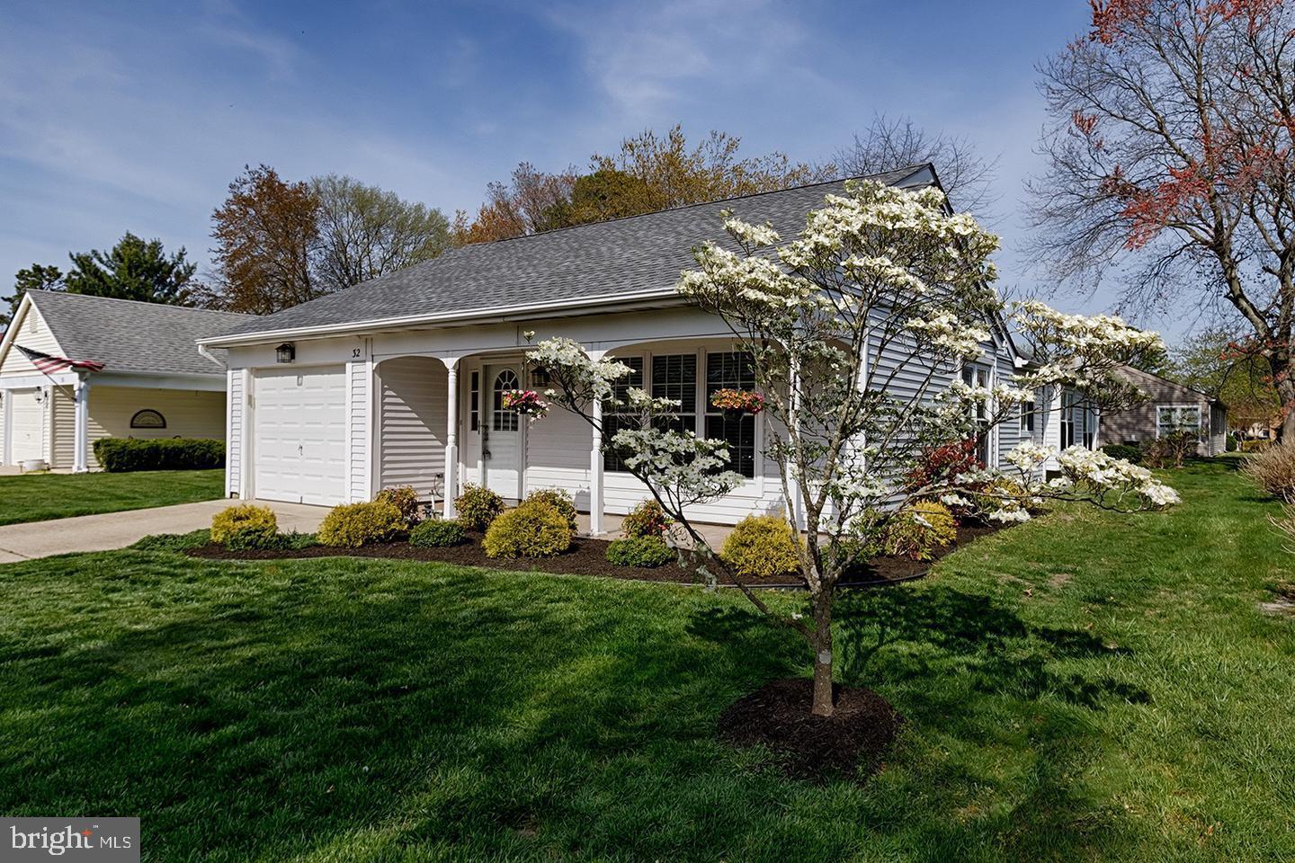 32 COTHERSTONE DRIVE