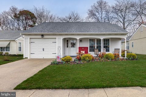 32 COTHERSTONE DRIVE SOUTHAMPTON NJ 08088