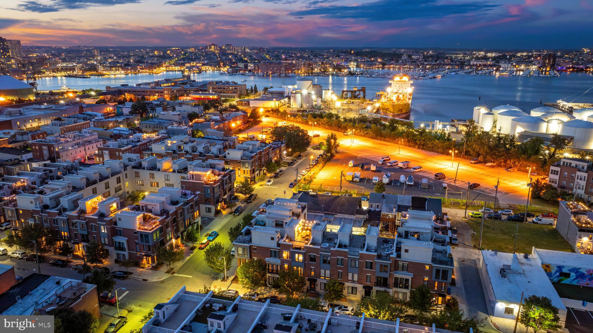 LOCUST POINT - Residential