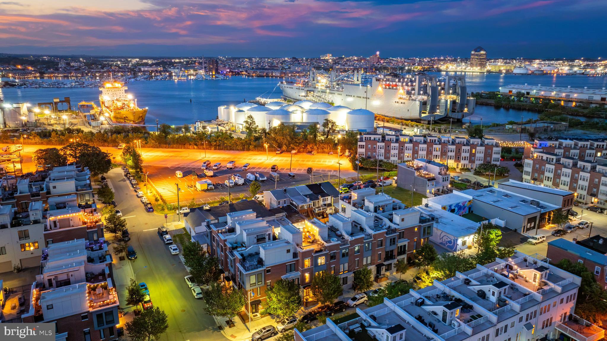 LOCUST POINT - Residential