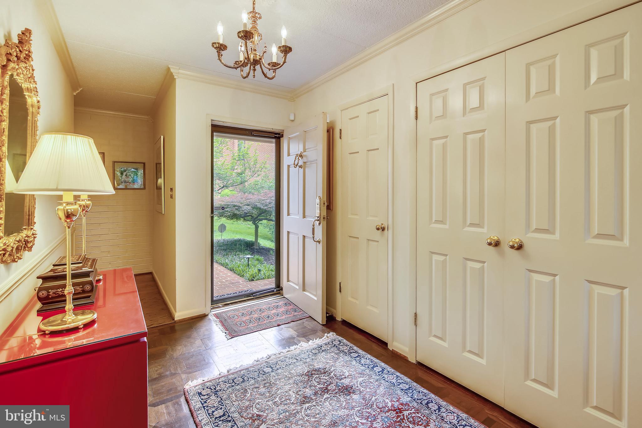 DEERFOX - Residential