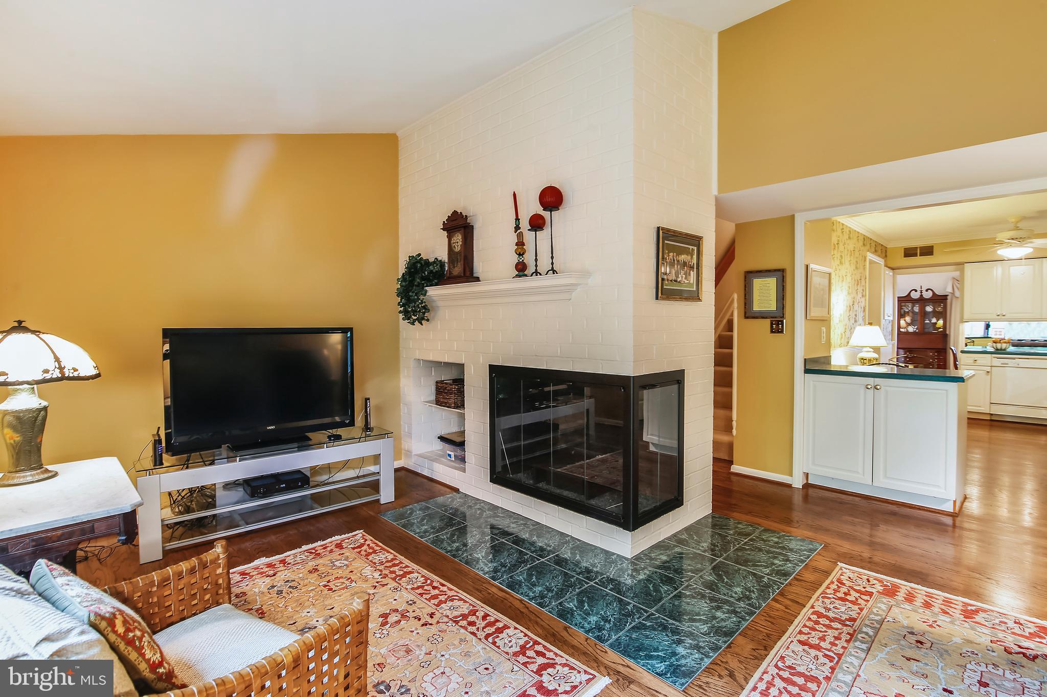 DEERFOX - Residential