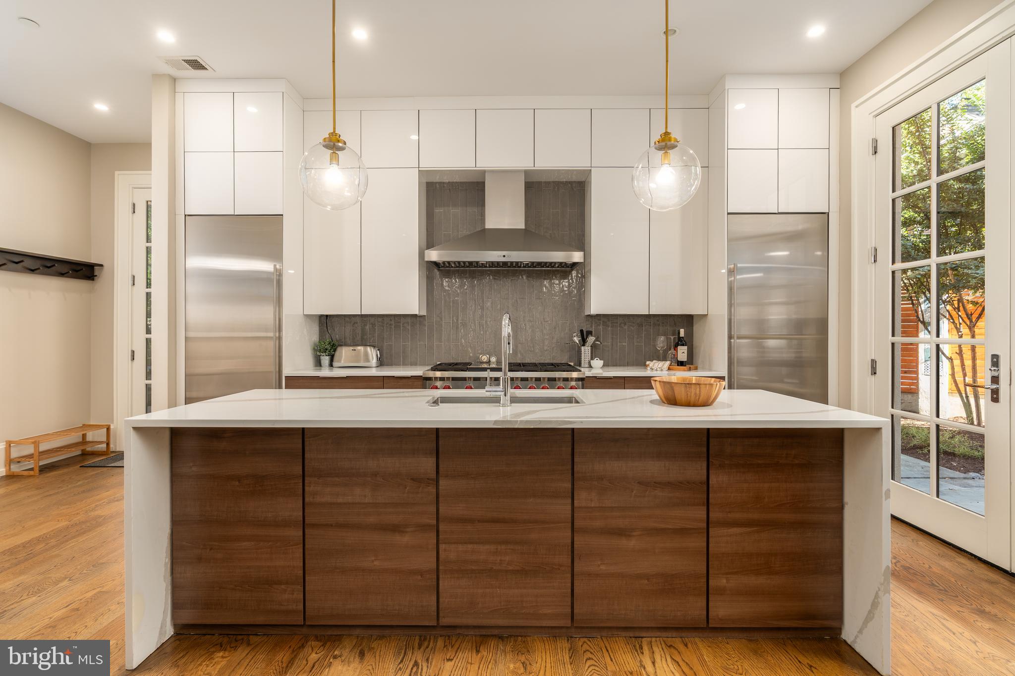 FOREST HILLS - Residential