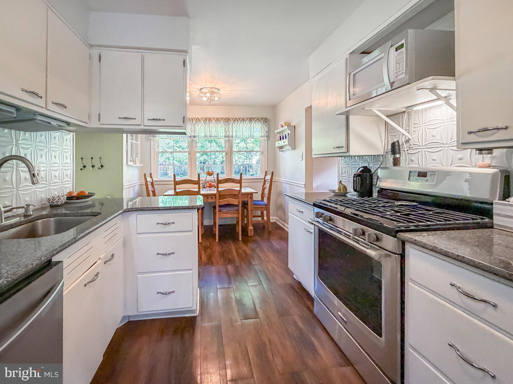 385 SALY ROAD