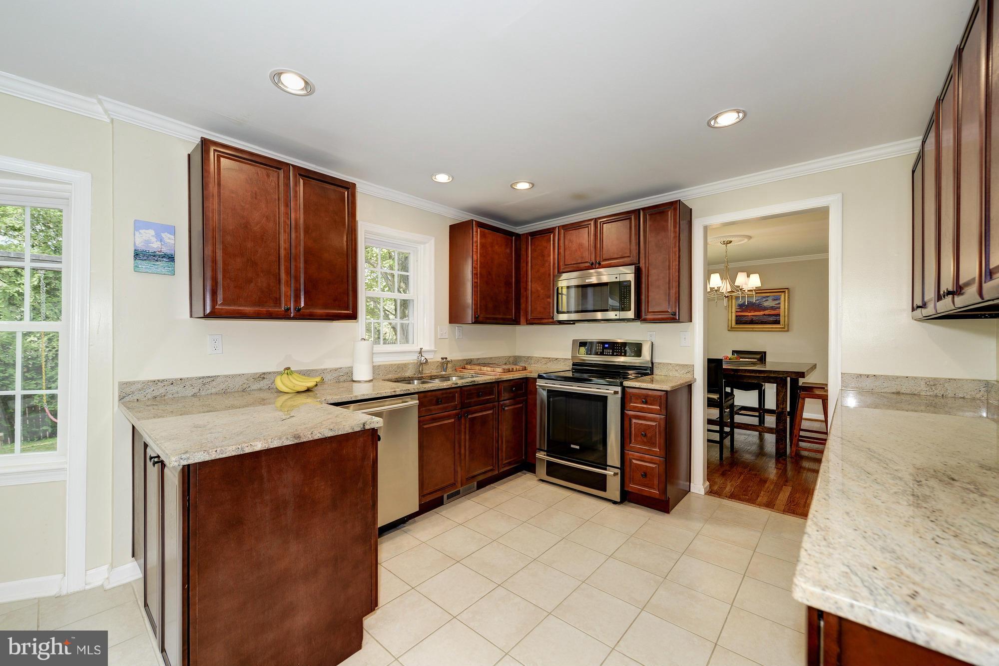 REGENCY ESTATES - Residential