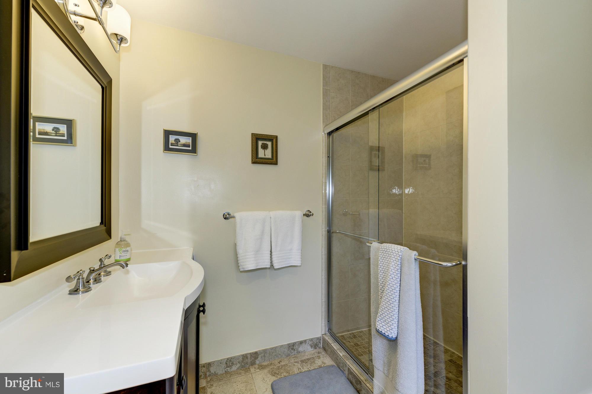 REGENCY ESTATES - Residential