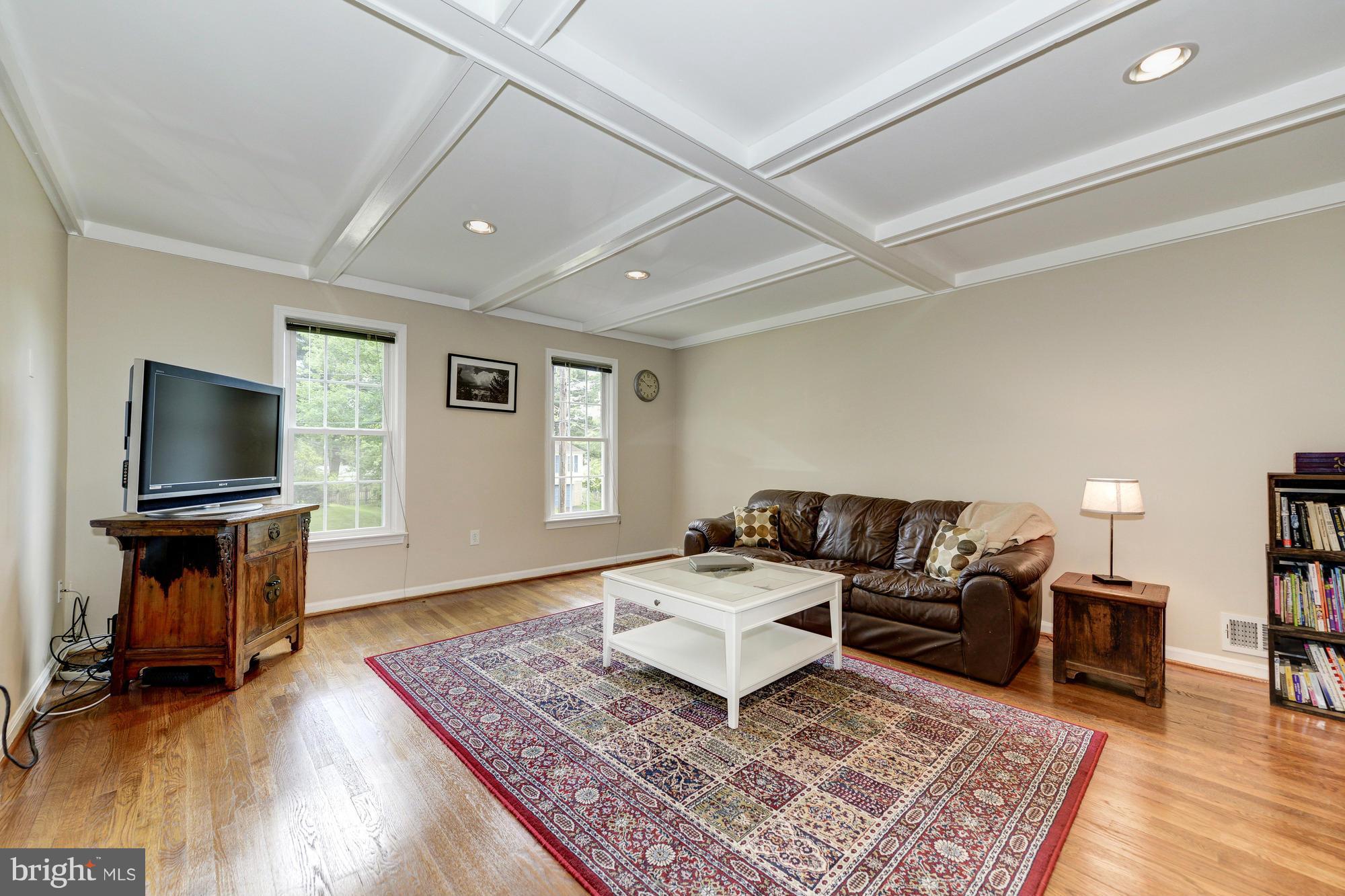 REGENCY ESTATES - Residential