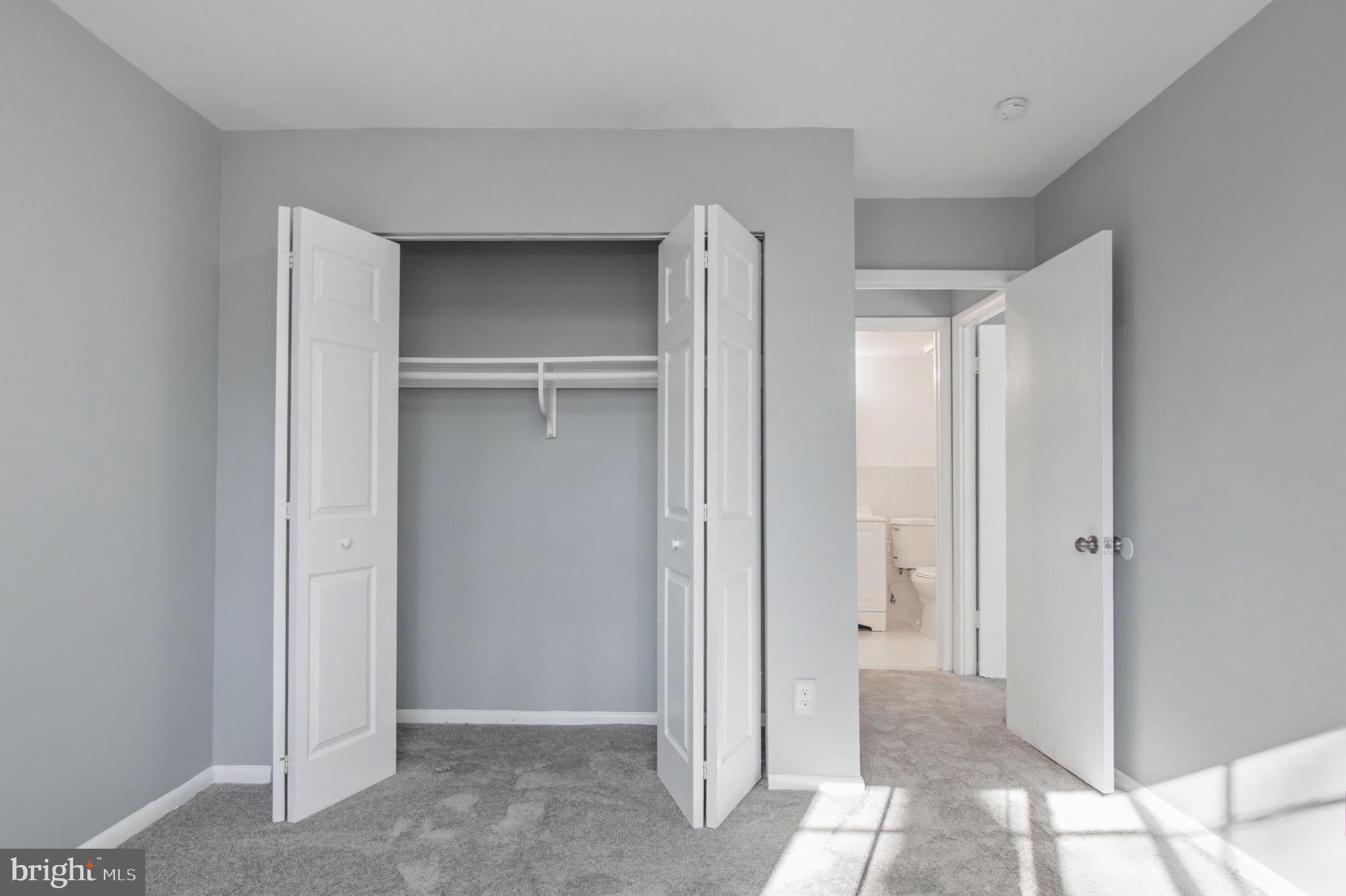 SPRINGFIELD GREEN - Residential Lease