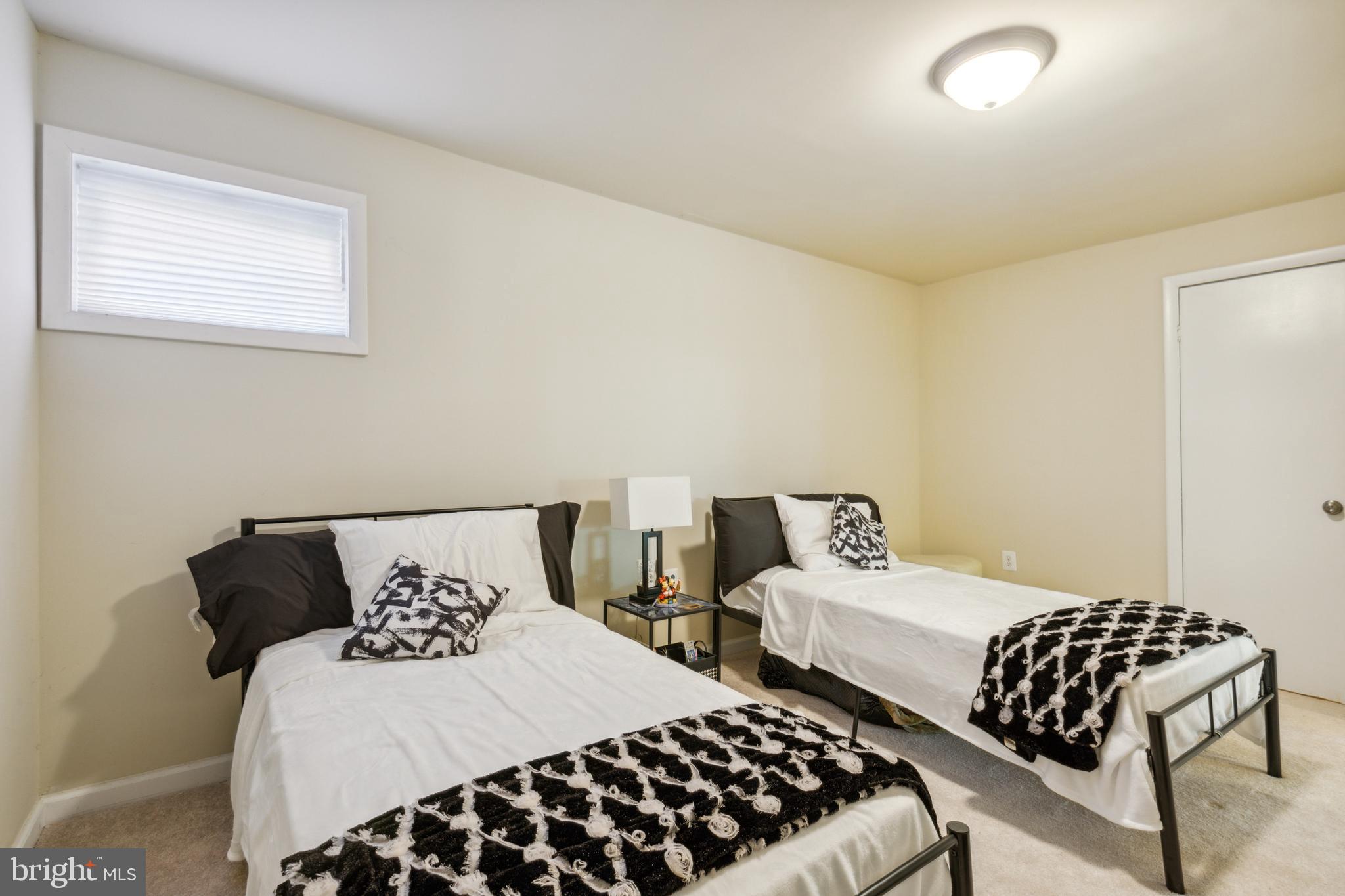 GLENN DALE HEIGHTS - Residential