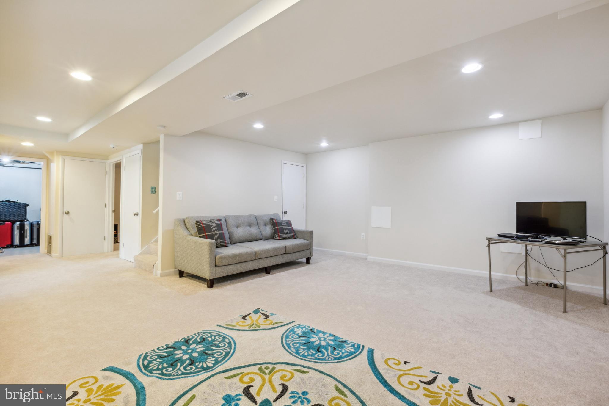 GLENN DALE HEIGHTS - Residential