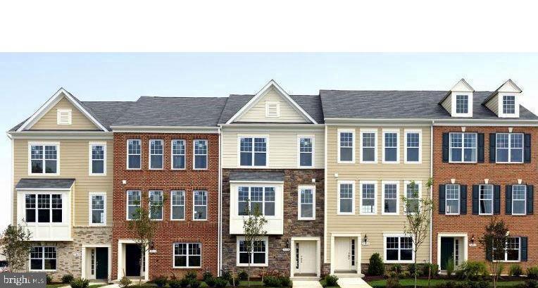 WOOD GLEN - Residential