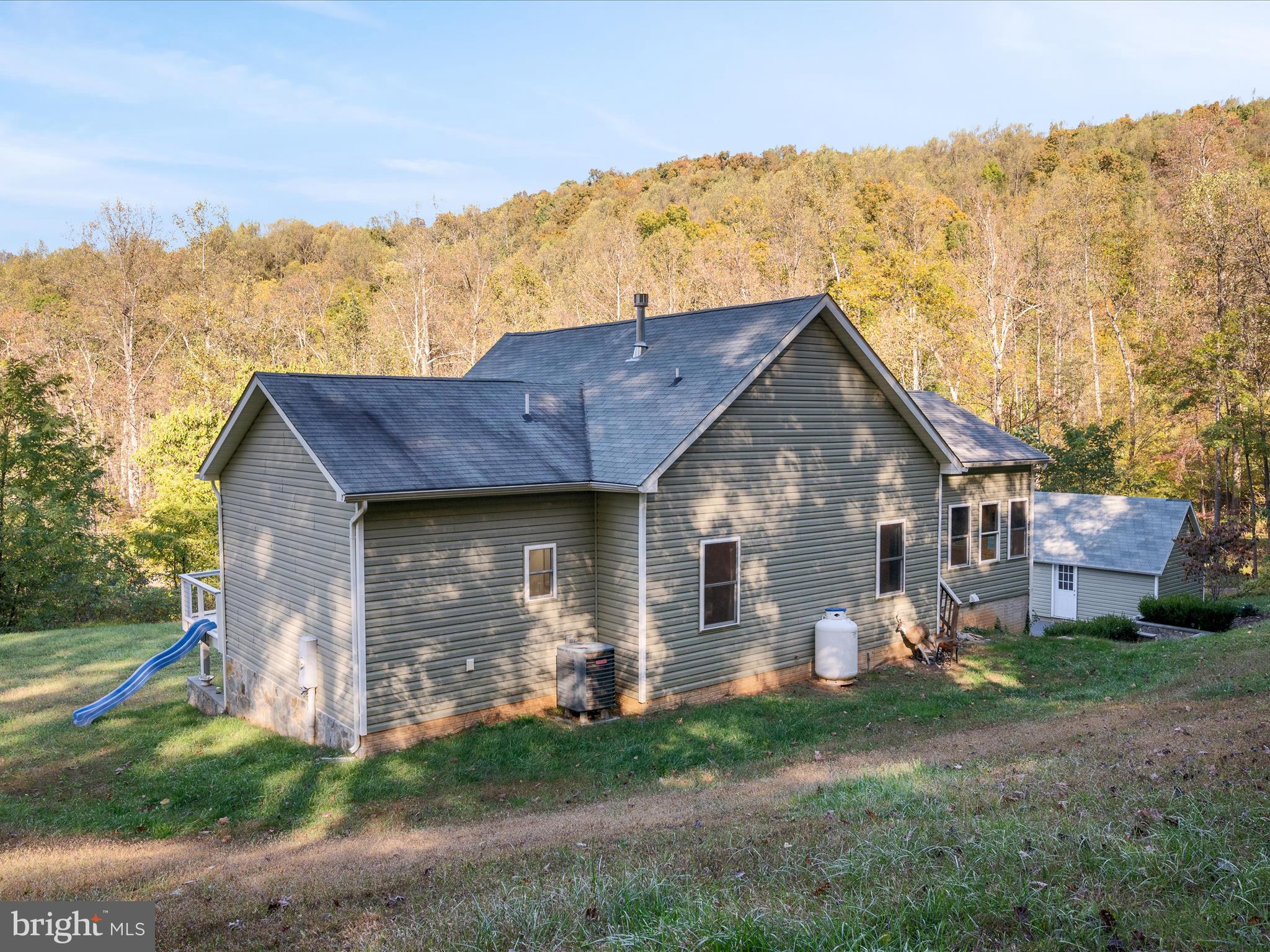 CHERRY RIDGE - Residential