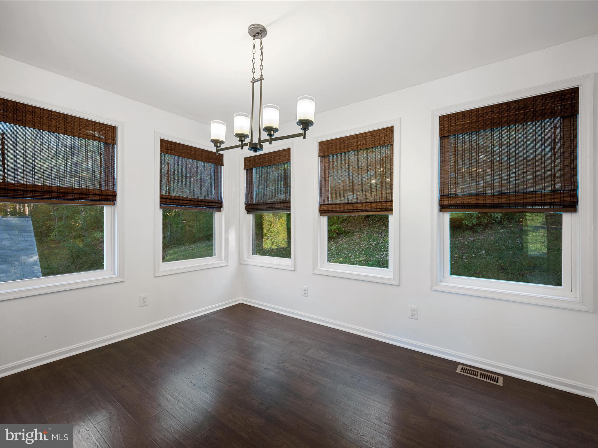 CHERRY RIDGE - Residential