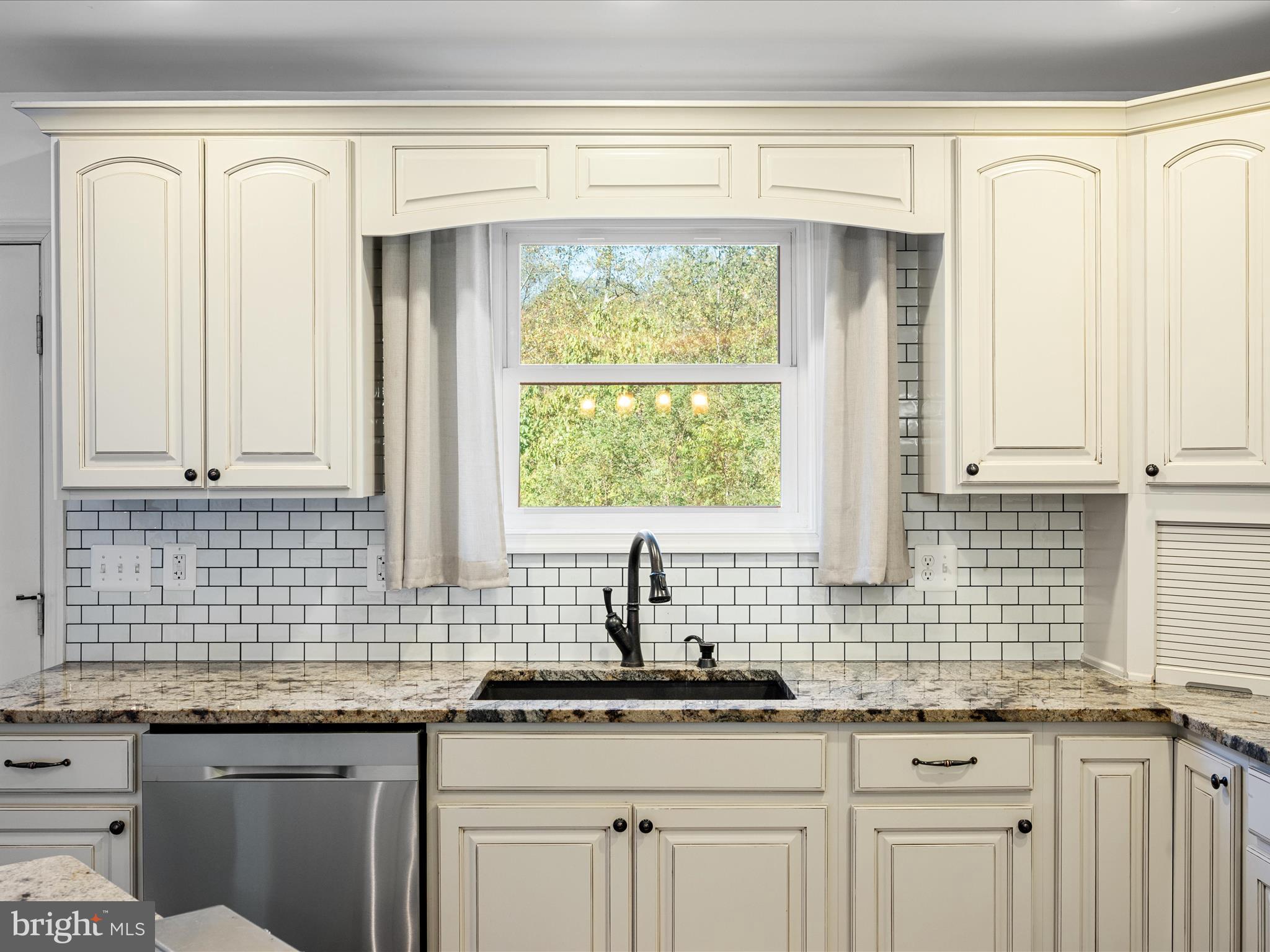 CHERRY RIDGE - Residential