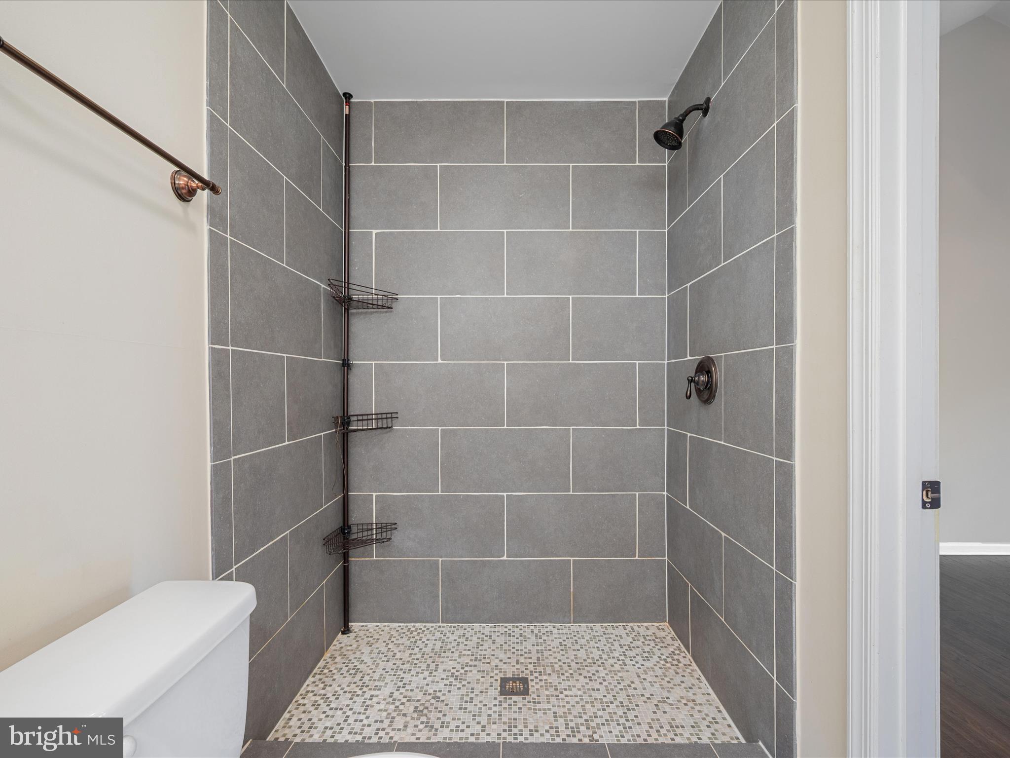 CHERRY RIDGE - Residential