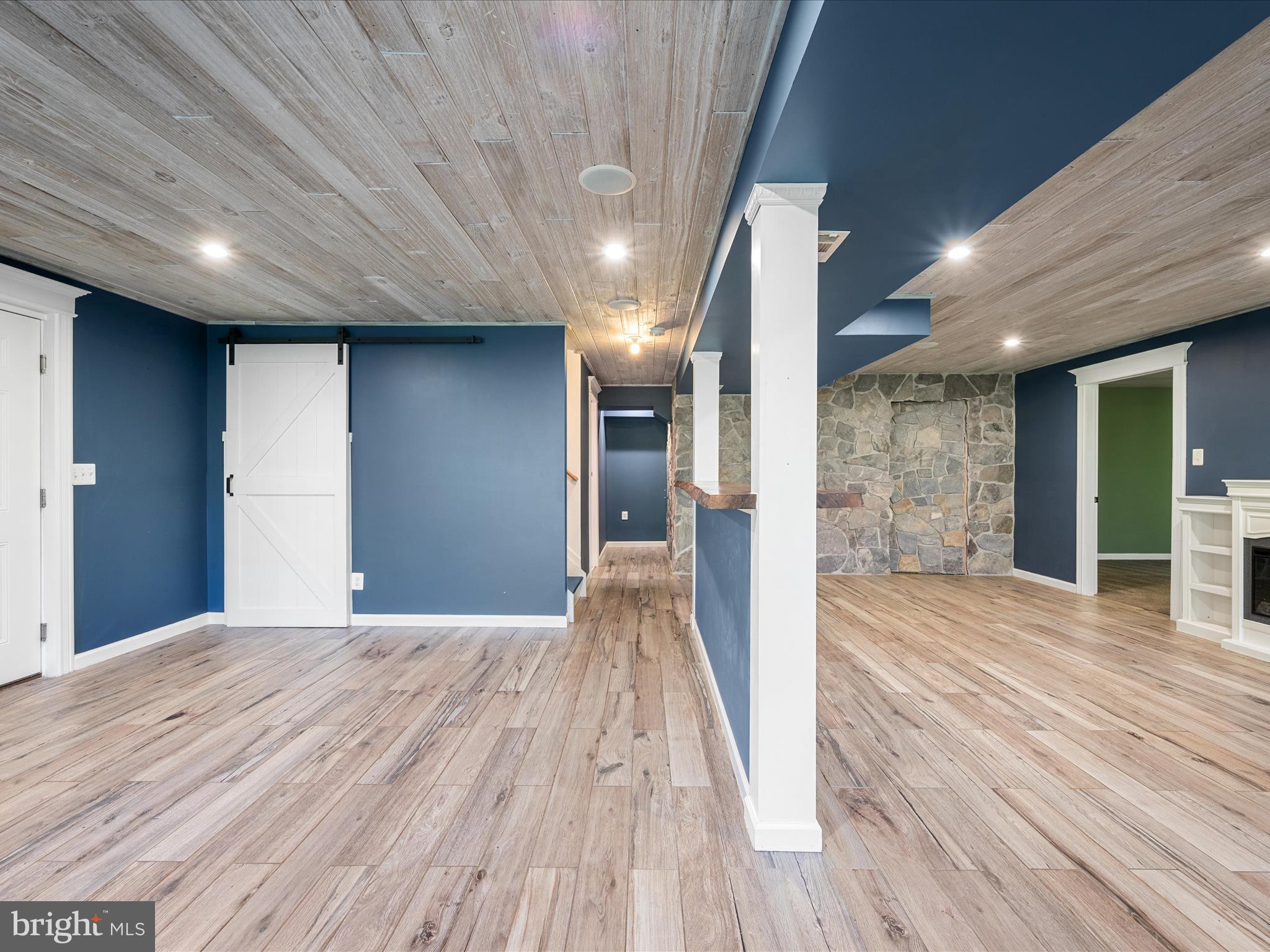 CHERRY RIDGE - Residential