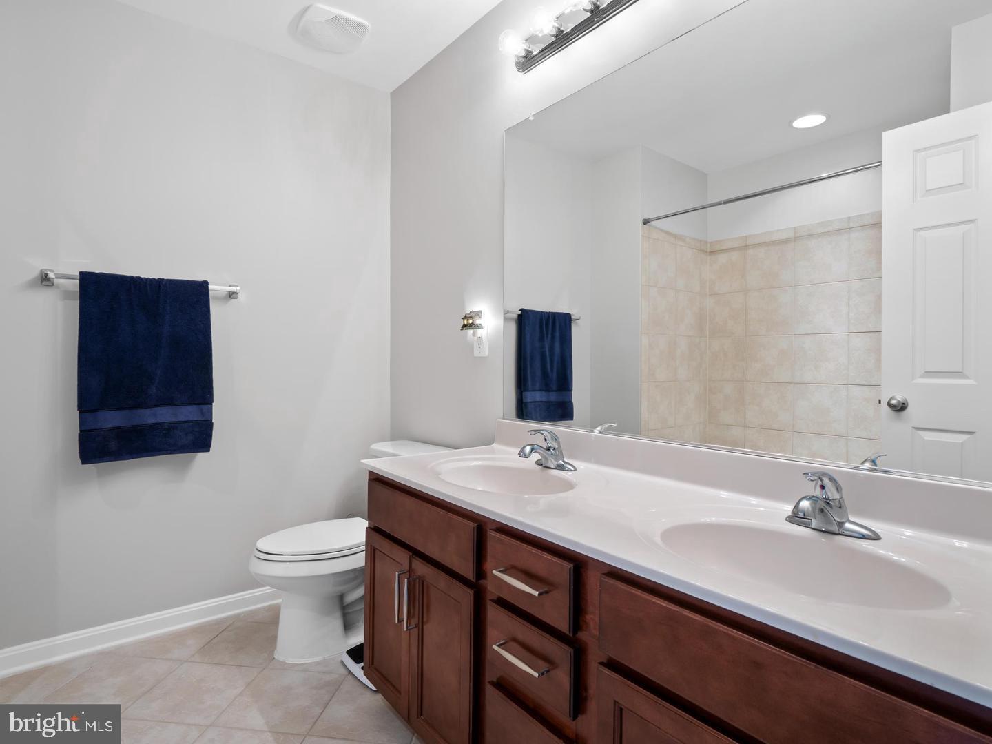 PROVIDENCE GLEN - Residential Lease