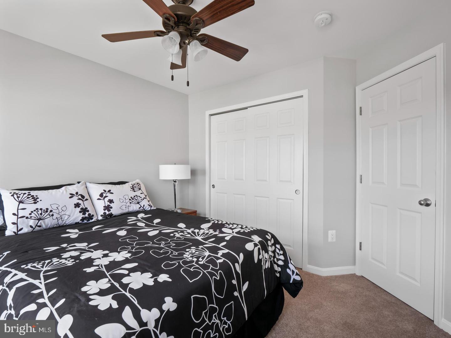 PROVIDENCE GLEN - Residential Lease