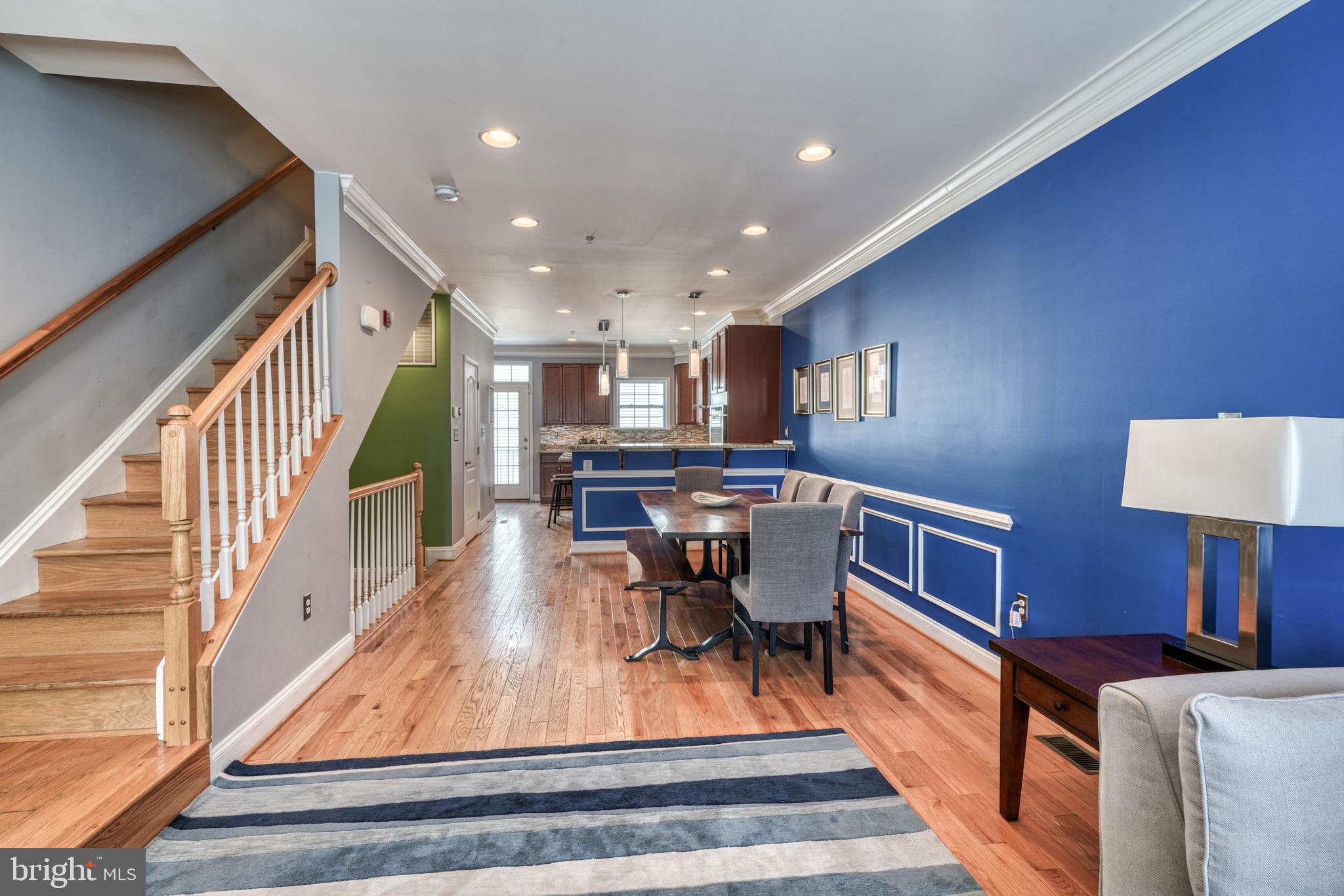 RIVERSIDE PARK - Residential