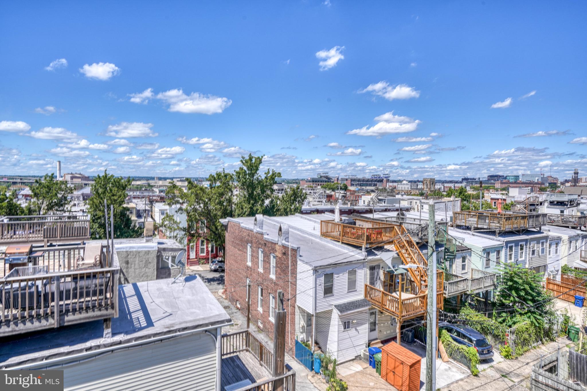 RIVERSIDE PARK - Residential