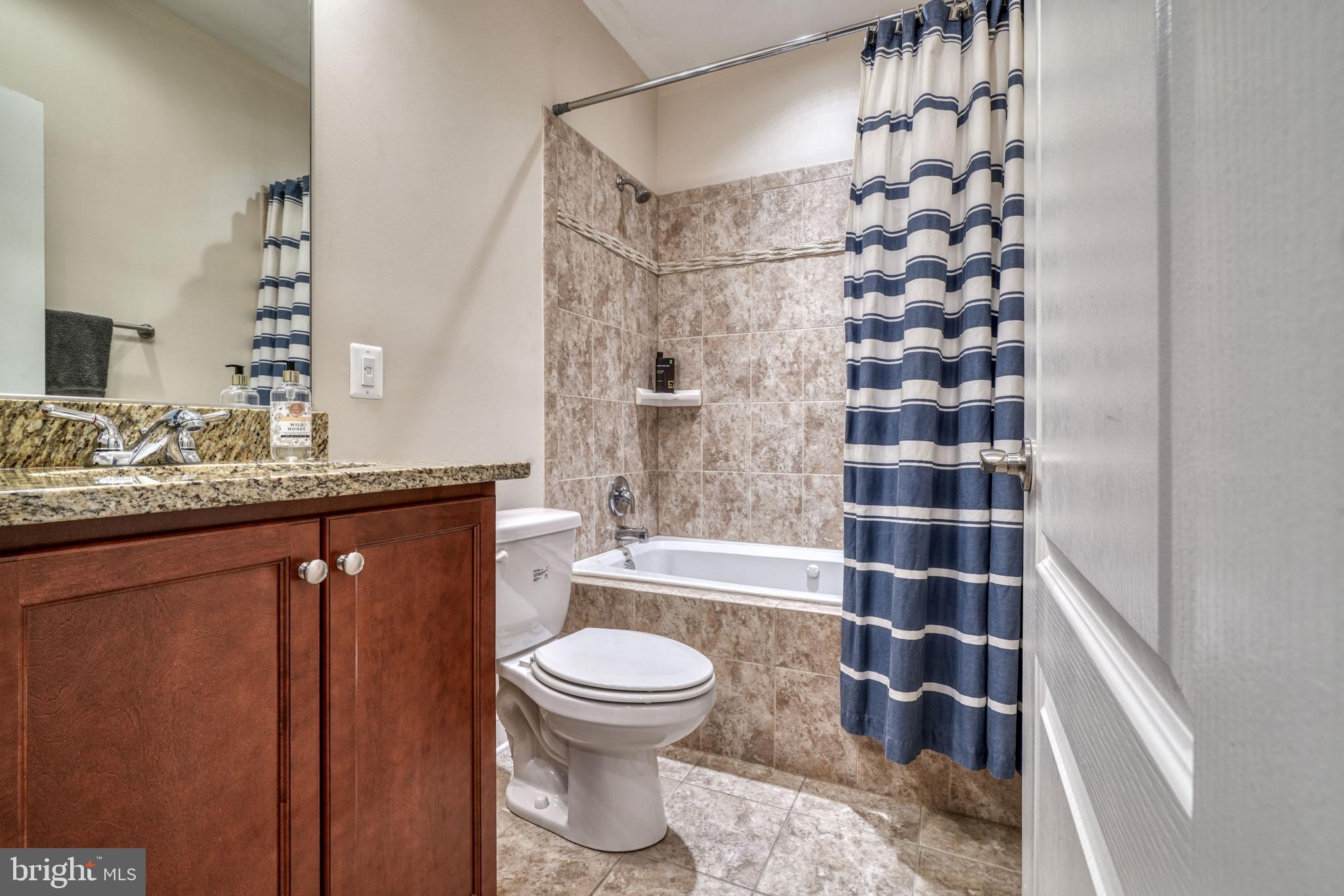 RIVERSIDE PARK - Residential