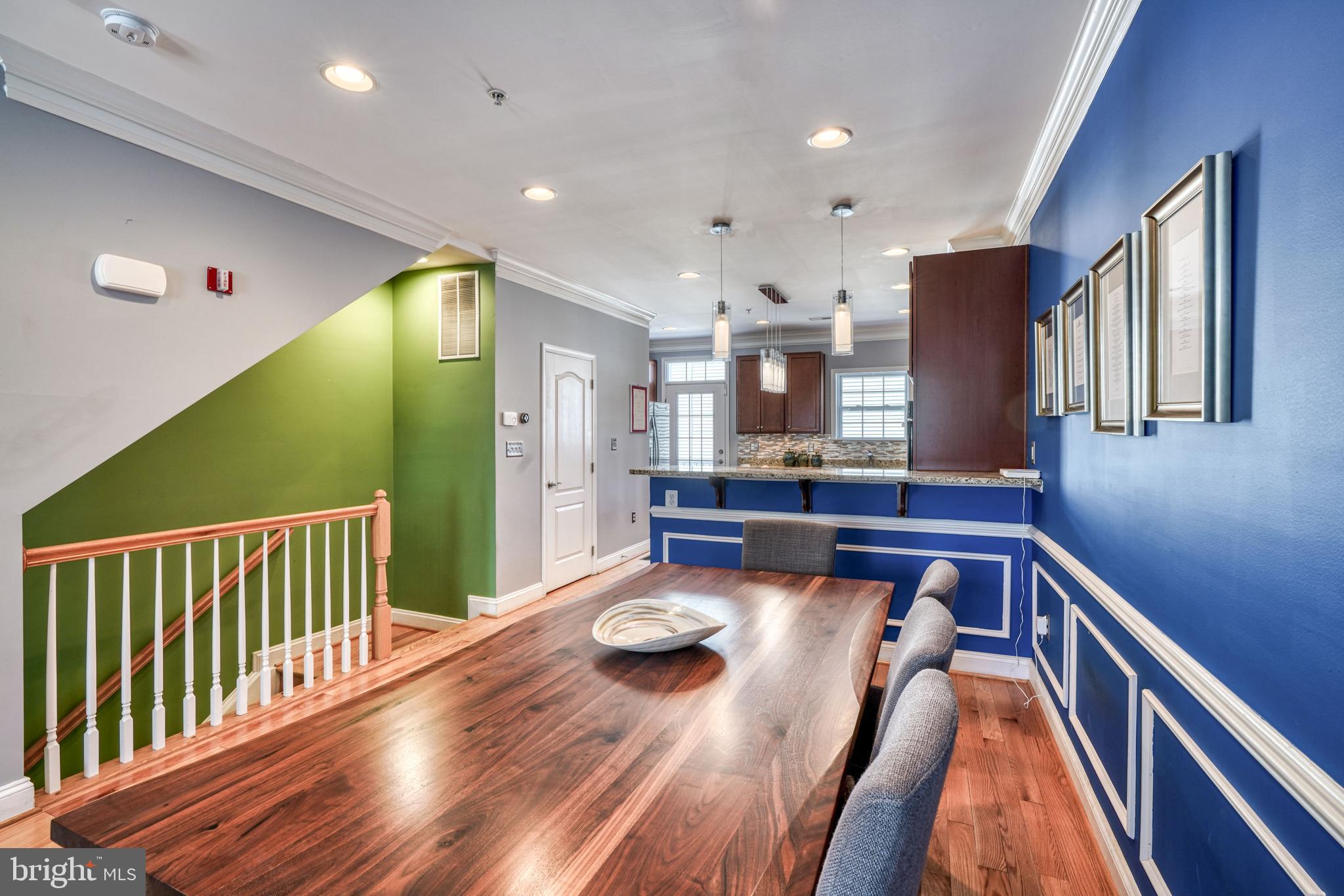 RIVERSIDE PARK - Residential