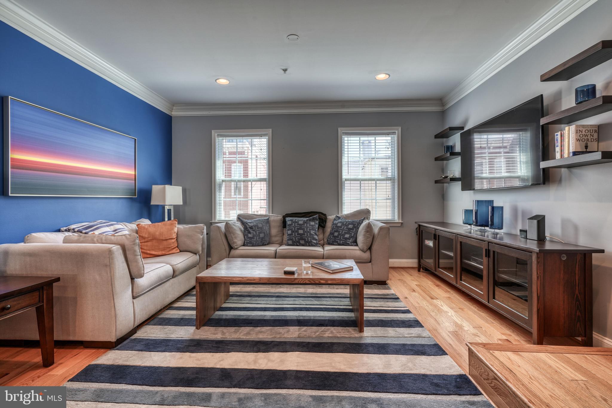 RIVERSIDE PARK - Residential