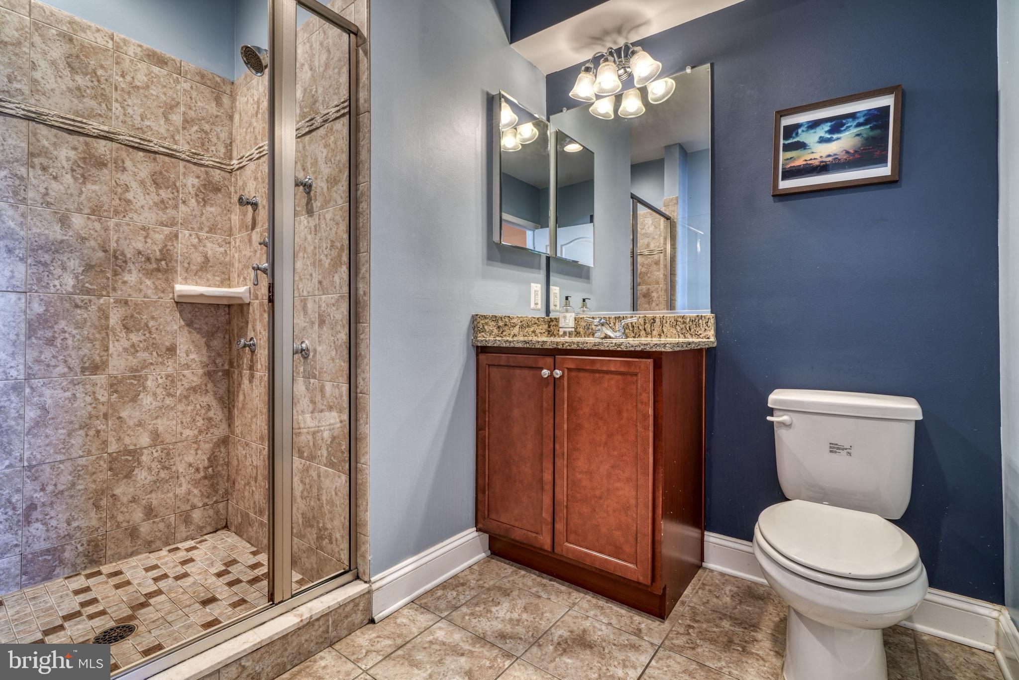 RIVERSIDE PARK - Residential