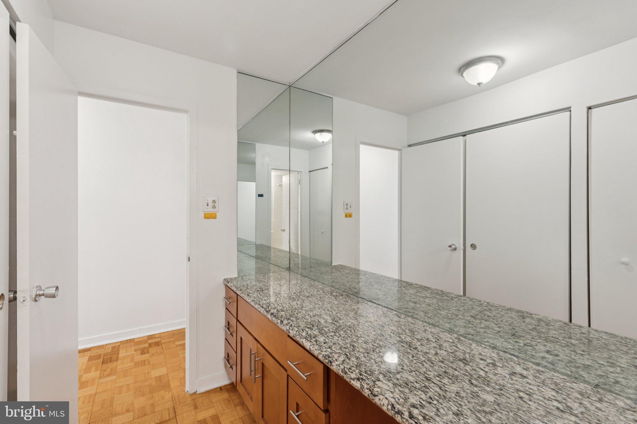 RITTENHOUSE SQUARE - Residential Lease